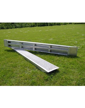Bild Auffahrschiene o.Rand Alu L 3000 mm, 200 0 kg - Neutral-1