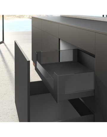 Bild AvanTech YOU Glaseinsatz für gestaltbare Innenfront, für Korpusbreite 900 mm, halbe Höhe - Hettich-2