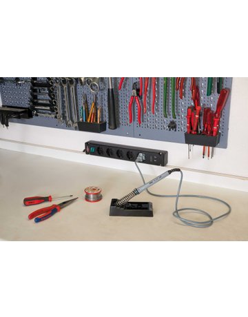 Bild Steckdosenleiste 5-fach H05VV-F3G1,5 3m Bremounta USB Brennenstuhl-1